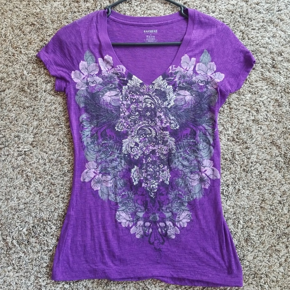 Express tshirt